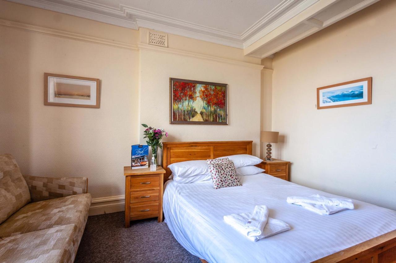 The Royal Bar & Shaker Hotel Morecambe Ngoại thất bức ảnh